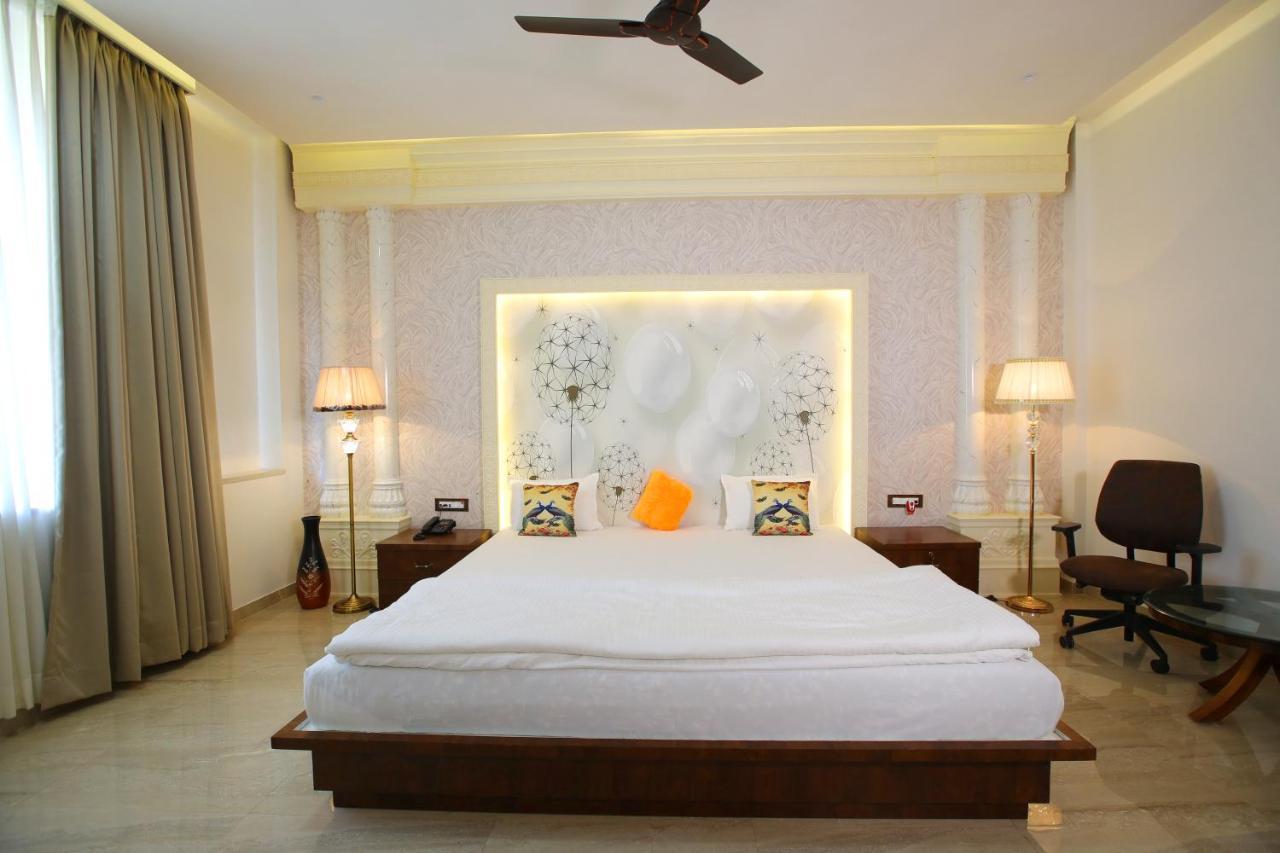 Maharaja The Royal Resort 탄 외부 사진
